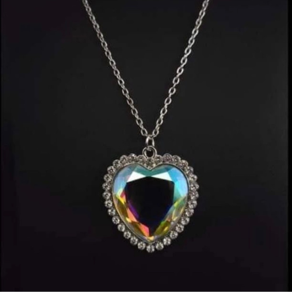 Iridescent heart necklace